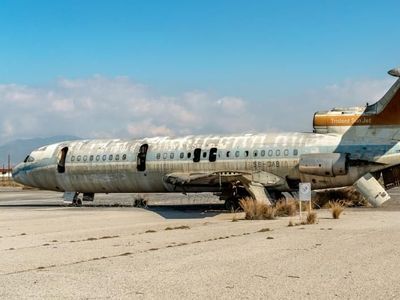 Foto: Bandara di Eropa yang Terlantar Hampir Setengah Abad