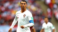 Kalau aku mencetak gol melawan Spanyol, maka aku tidak akan mencukur jenggotku sampai turnamen berakhir, kata Ronaldo. Foto: Dean Mouhtaropoulos/Getty Images