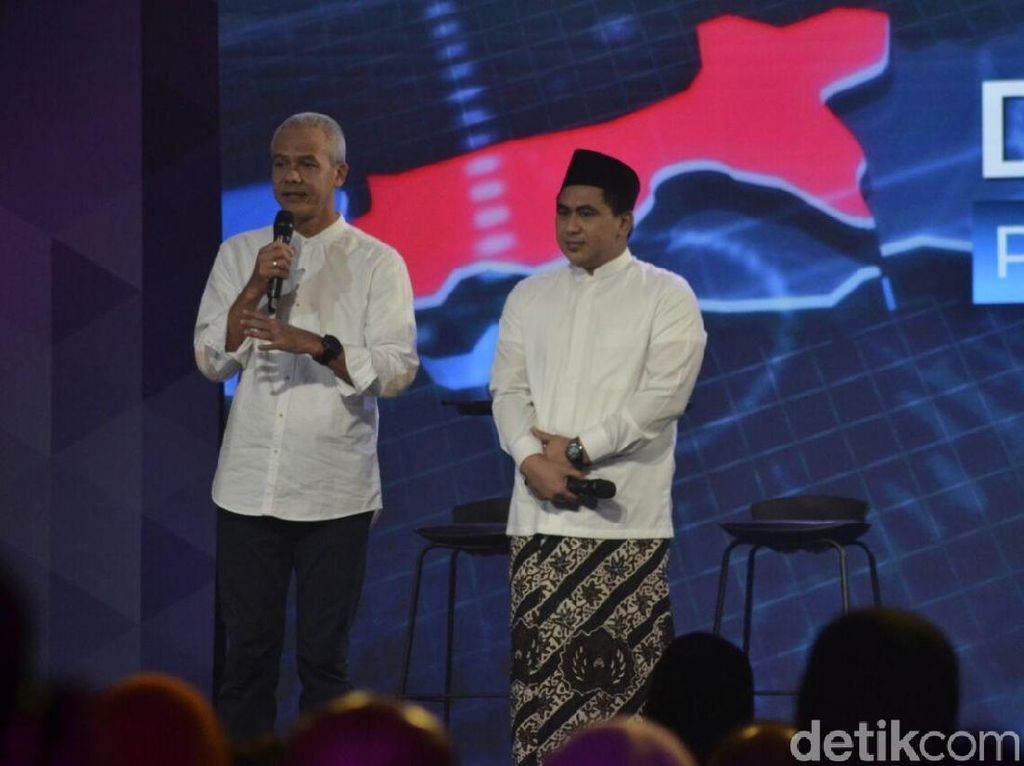 Ganjar Klaim Capai Pemerintah Bersih, Mudah dan Murah di Jateng Ganjar Klaim Capai Pemerintah Bersih, Mudah dan Murah di Jateng