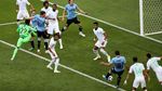 Foto: Suarez Bawa Uruguay ke Babak 16 Besar Piala Dunia 2018