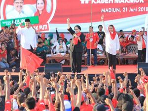 Kampanye Gus Ipul-Puti, Megawati: Jangan Pilih yang Haus Kuasa