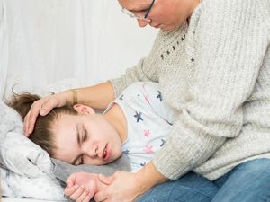 Selama 6 Tahun Dokter Salah Diagnosis, Kanker Otak Malah Dikira PMS Selama 6 Tahun Dokter Salah Diagnosis, Kanker Otak Malah Dikira PMS