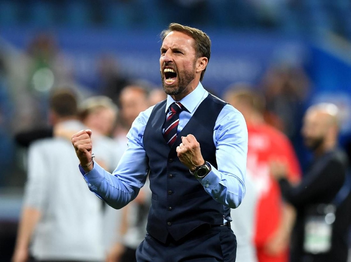 gareth Southgate cedera dislokasi bahu (Matthias Hangst/Getty Images)