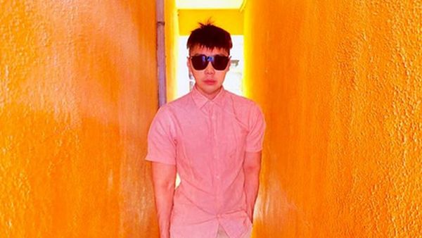 Penampilan Roy Kiyoshi yang Curi Perhatian Netizen