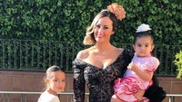 Valeria Juan merupakan pasangan dari gelandang Argentina, Ever Banega. Pasangan tersebut sudah dikaruniai anak. (Foto: Instagram @ever19banega)