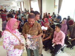 Libur Lebaran Usai, Samsat Kudus Diserbu Pemilik Kendaraan