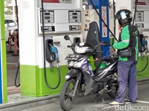 Pemerintah Hapus PPh Minyak Demi Pertamina Borong Minyak