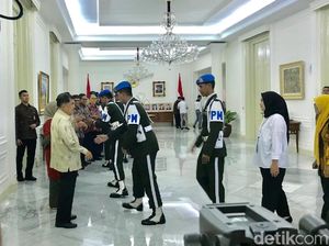 JK Gelar Halalbihalal dengan Pegawai Kantor Wapres JK Gelar Halalbihalal dengan Pegawai Kantor Wapres