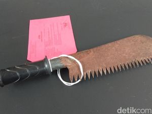 Beler Izin Tahlilan Sebelum Bantai Pemuda Karawang Pakai Gergaji Beler Izin Tahlilan Sebelum Bantai Pemuda Karawang Pakai Gergaji