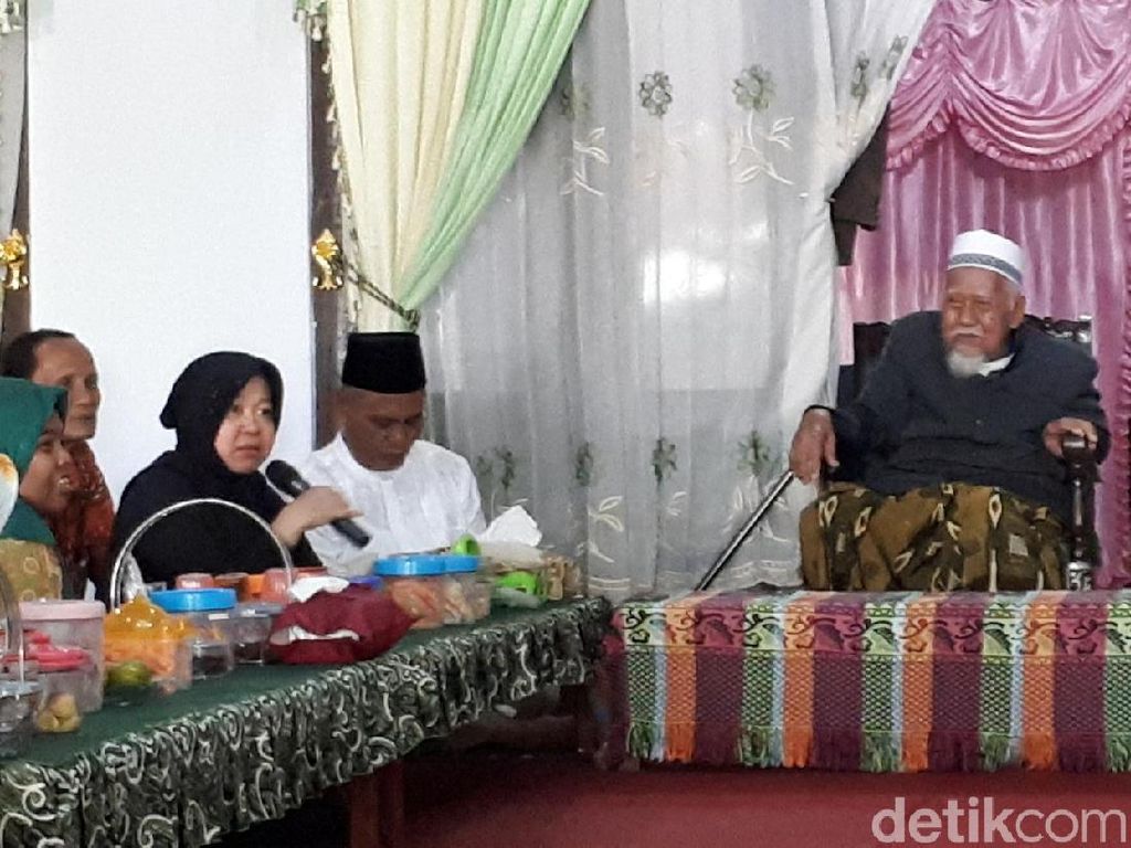 Di Madiun, Risma Nostalgia di Rumah Paman dan Saudaranya Di Madiun, Risma Nostalgia di Rumah Paman dan Saudaranya