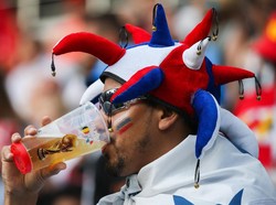 Piala Dunia Makin Seru, Persediaan Bir di Rusia Kian Menipis