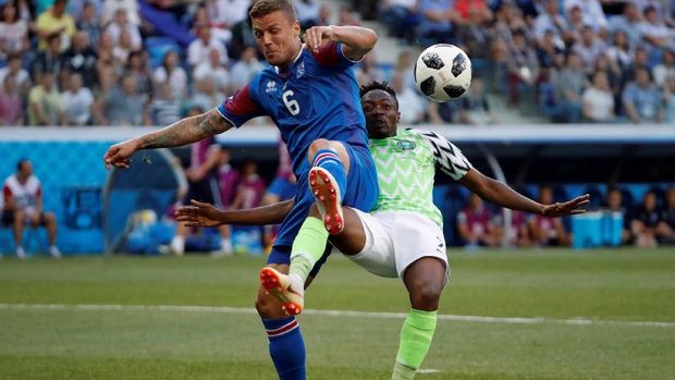 Ahmed Musa mencetak dua gol ke gawang Islandia di Piala Dunia 2018.