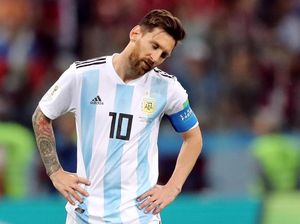 Ambisi Bek Nigeria untuk Akhiri Perjalanan Messi di Rusia Ambisi Bek Nigeria untuk Akhiri Perjalanan Messi di Rusia