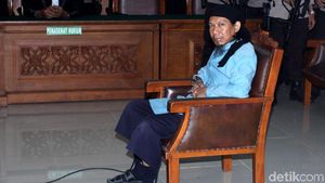 Foto: Ekspresi Aman Abdurrahman saat Divonis Mati