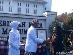 Wow, Festival Nasi Pecel Madiun Pecahkan Rekor Nasional dan Global