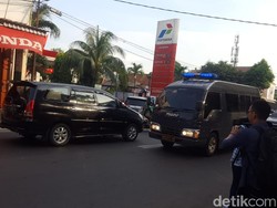 Aman Abdurrahman Tiba di PN Jaksel Jelang Vonis