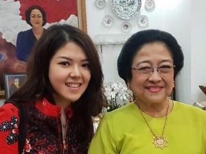 Tina Toonita, dari Bolo-bolo hingga Caleg DPRD DKI Jakarta Tina Toonita, dari Bolo-bolo hingga Caleg DPRD DKI Jakarta