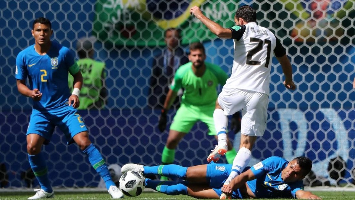 Brasil diimbangi Kosta Rika 0-0 di babak pertama. (Foto: Marcos Brindicci/Reuters)
