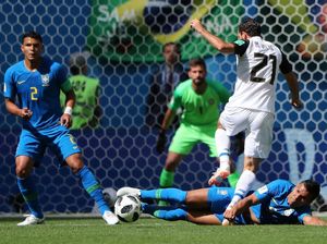 Kosta Rika Imbangi Brasil di Babak Pertama Kosta Rika Imbangi Brasil di Babak Pertama