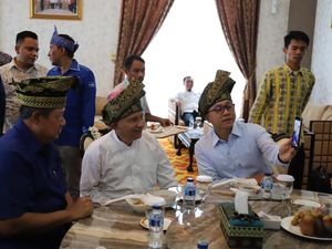 Momen Pertemuan SBY, Amien Rais dan Zulkifli Hasan di Pekanbaru