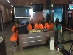 Kurir Narkoba Berupah Rp 300 Juta Dibekuk