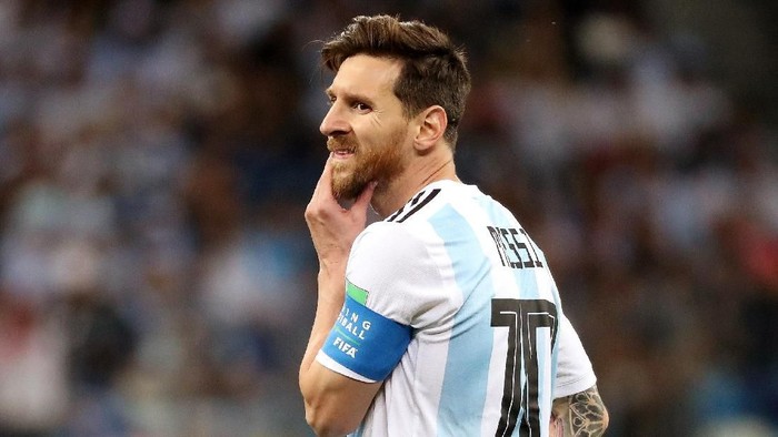 Lionel Messi akankah benar-benar menjadi juru selamat untuk Argentina? (Lucy Nicholson/Reuters)