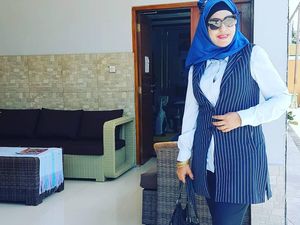 Lama Tak Terdengar, Ini Gaya Mantan Istri Raul Lemos yang Kini Berhijab