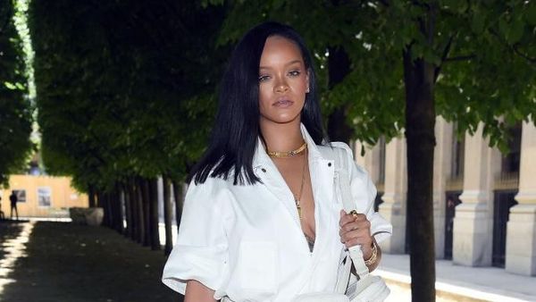 Kylie Jenner Hingga Bella Hadid di Show Louis Vuitton, Gaya Siapa Terbaik?