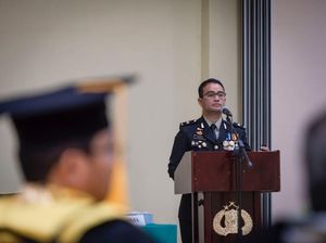 Kompol Ahrie Sonta, Polisi Pertama Peraih Gelar Doktor Ilmu Kepolisian Kompol Ahrie Sonta, Polisi Pertama Peraih Gelar Doktor Ilmu Kepolisian