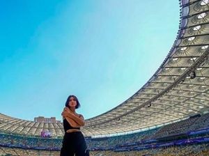 Foto: Intip Liburannya Si Seksi Dua Lipa