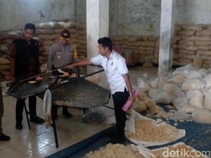 Berkas Kasus Mi Palsu di Mojokerto Tak Kunjung P21 Berkas Kasus Mi Palsu di Mojokerto Tak Kunjung P21