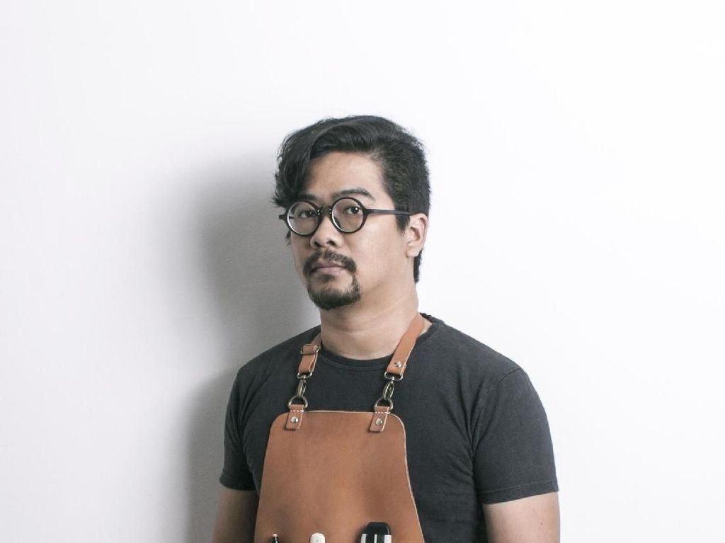 Pameran Seni Irfan Hendrian di Singapura Kena Imbas Corona Pameran Seni Irfan Hendrian di Singapura Kena Imbas Corona