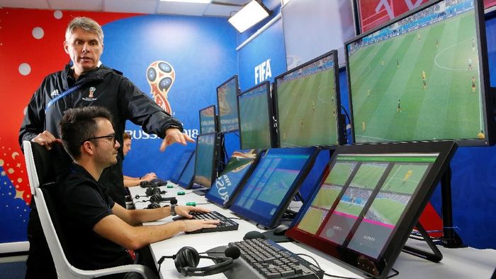 LIB belum berencana gunakan VAR. (Foto: REUTERS) LIB belum berencana gunakan VAR. (Foto: REUTERS)