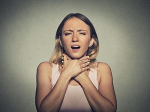 Benda-Benda Berbahaya yang Sering Tertelan, Peluit Hingga Gigi Palsu (1) Benda-Benda Berbahaya yang Sering Tertelan, Peluit Hingga Gigi Palsu (1)