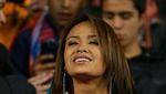 Perayaan Buka Baju Si Seksi Nissu Cauti Masih Tunggu Gol Peru