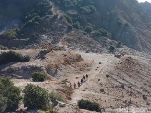 Foto: Gunung Papandayan yang Selalu Menggoda