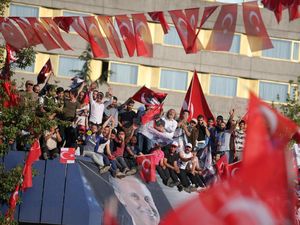 Pilpres Turki dan Tantangan Terbesar Erdogan Pilpres Turki dan Tantangan Terbesar Erdogan