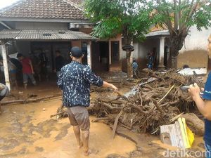 Ini Langkah Pemprov Jatim Tangani Banjir Bandang di Banyuwangi Ini Langkah Pemprov Jatim Tangani Banjir Bandang di Banyuwangi