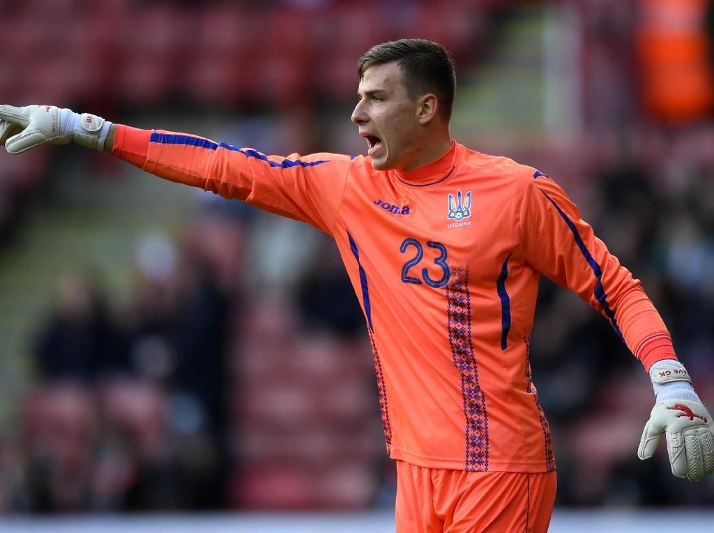 Madrid Rekrut Kiper Muda Ukraina Madrid Rekrut Kiper Muda Ukraina