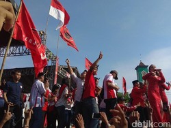Duo Serigala Panaskan Kampanye Hasanuddin-Anton di Karawang