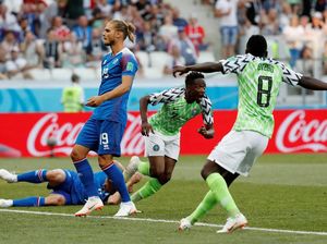 Nigeria Benamkan Islandia 2-0
