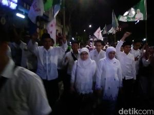 Ricuh, Pendukung Paslon 1 Tak Bergelang Memaksa Masuk Arena Debat