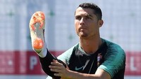Iran menjadi lawan terakhir Portugal di fase grup Piala Dunia 2018, dengan laga dihelat pada tanggal 25 Juni. Ronaldo akan berusaha melanjutkan rentetan golnya (Foto: FRANCISCO LEONG/AFP)