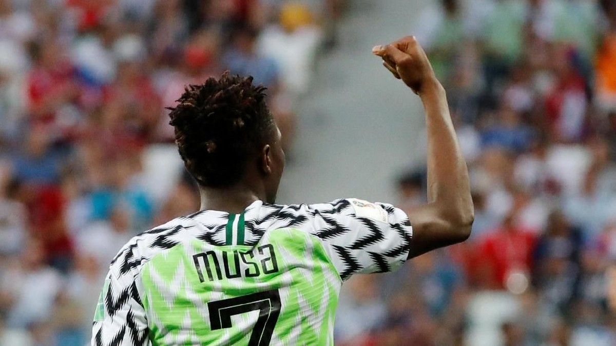 Penyerang Nigeria Ahmed Musa pede bisa mencetak gol ke gawang Argentina yang diperkuat Lionel Messi (Foto: Toru Hanai/Reuters)