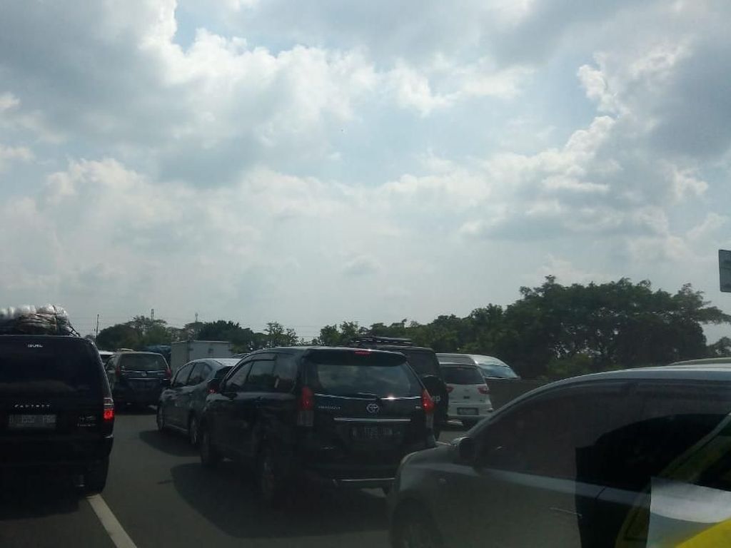 Polda Metro: Operasi Ketupat Sukses, Angka Kecelakaan Turun 94% Polda Metro: Operasi Ketupat Sukses, Angka Kecelakaan Turun 94%