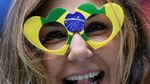 Rupa Bahagia Suporter Brasil Kalahkan Kosta Rika