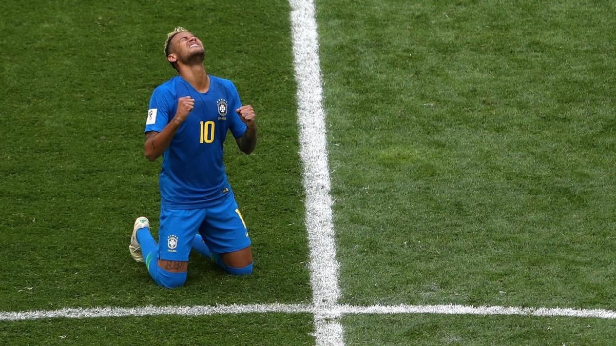 Neymar sudah mencetak 56 gol untuk Brasil, melewati rekor gol Romario. (Foto: Lee Smith/Reuters)