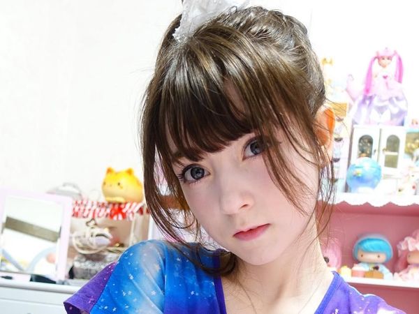 Foto: Wanita Ini Merasa Gemuk Seperti Gajah, Faktanya Super Ramping