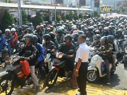 Puncak Arus Balik, Roda 2 Membludak di Pelabuhan Ketapang