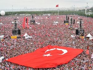 Jual Beli Serangan Erdogan vs Ince Jelang Pemungutan Suara Jual Beli Serangan Erdogan vs Ince Jelang Pemungutan Suara